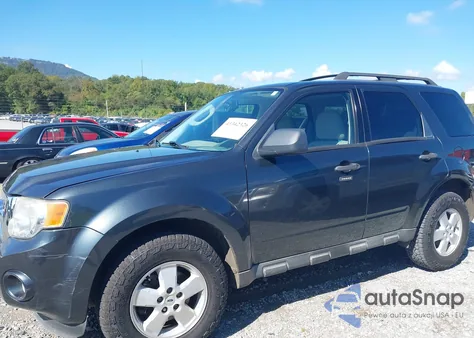 2009 Ford Escape Xlt from USA, damaged, VIN 1FMCU03759KD15030